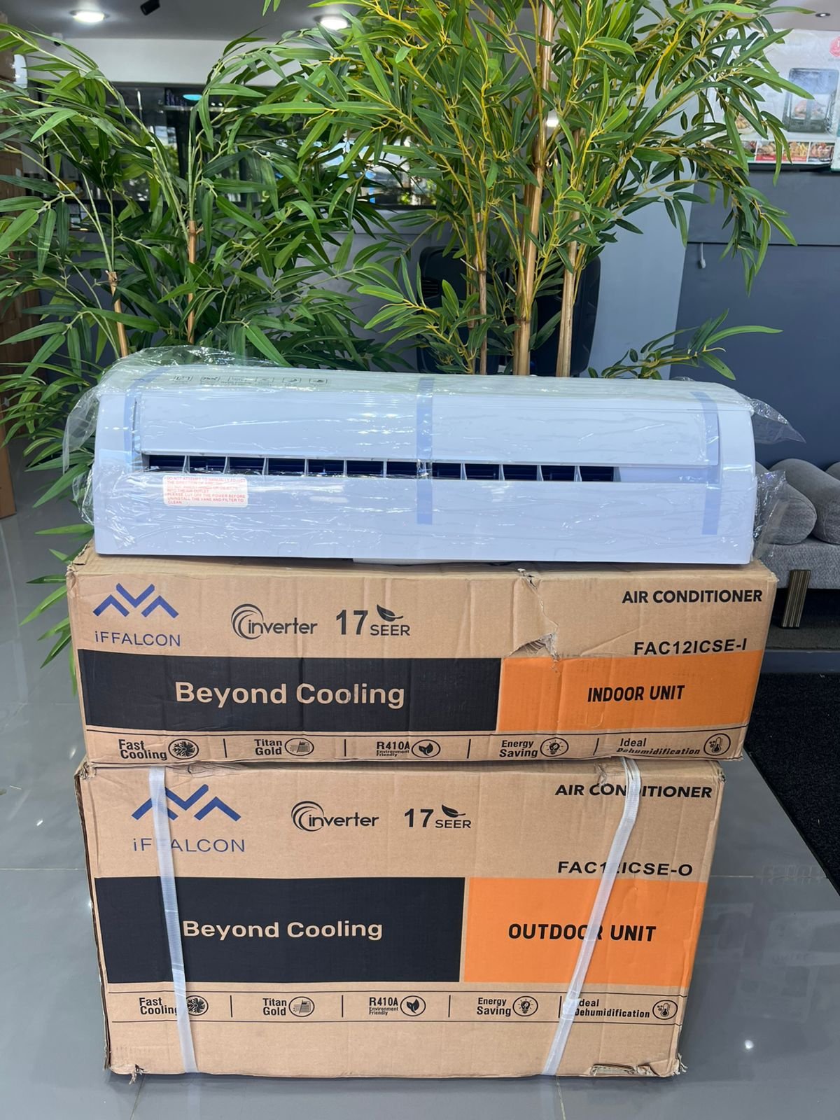 Aire Iffalcon 12BTU E17 220v